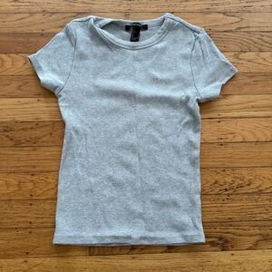 Forever 21 Women's Grey T-shirt